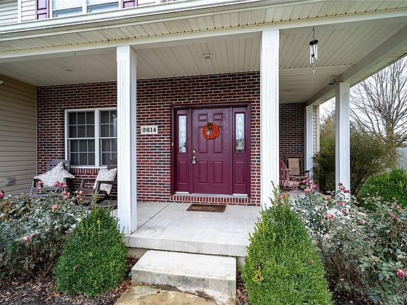 2nd image of 2614 Meadowpoint Dr