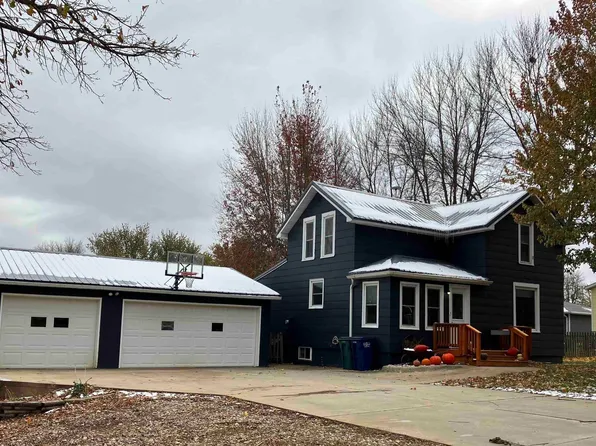 707 6th Ave, Alton, IA 51003