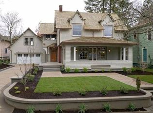 2437 NW Overton St, Portland, OR 97210