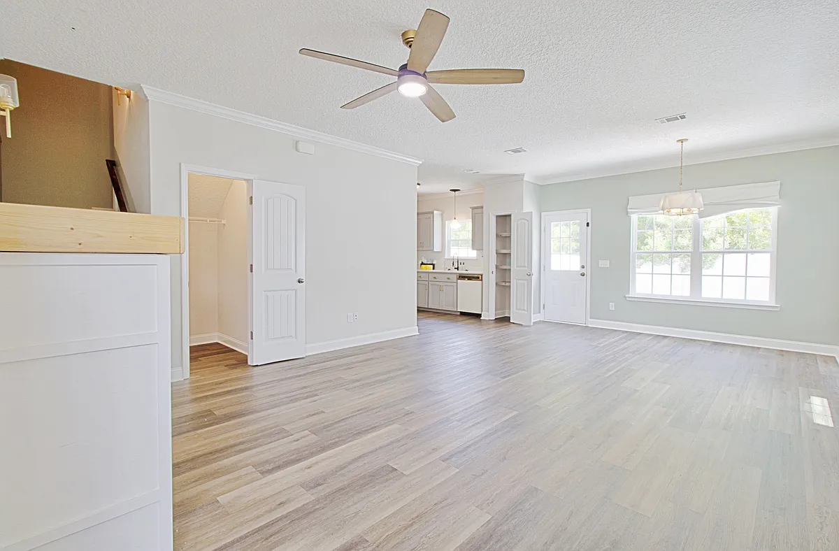 Building Photo - 1211 Cypress Fall Cir