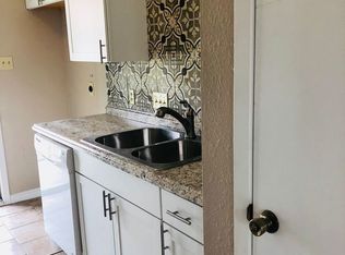 108 Uhland Rd APT 4, San Marcos, TX 78666