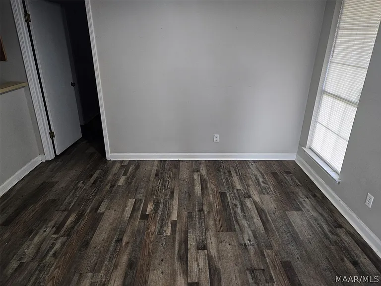 6057 Arbor Glen Dr — Photo 8
