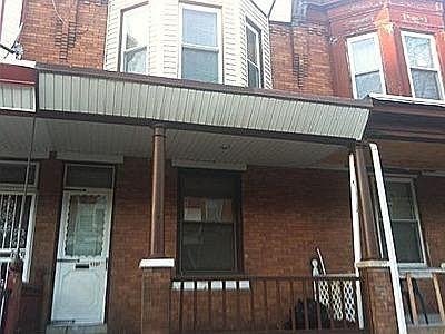 2nd image of 1731 Saint Paul St