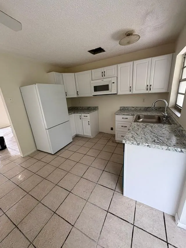 2 bed, 936 sqft, $1,395 — Photo 4