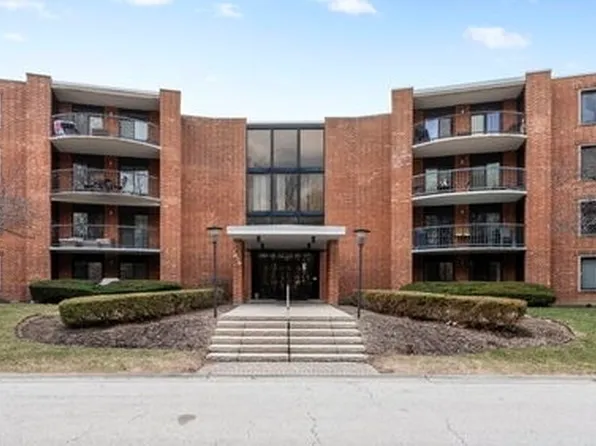 1615 E Central Rd Unit 410B, Arlington Heights, IL 60005