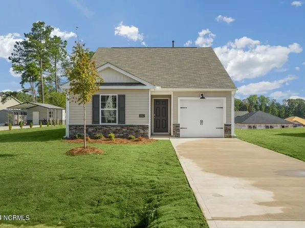 1415 N Wilshire Court, Kinston, NC 28504