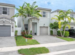 4818 NW 48th Ter, Tamarac, FL 33319