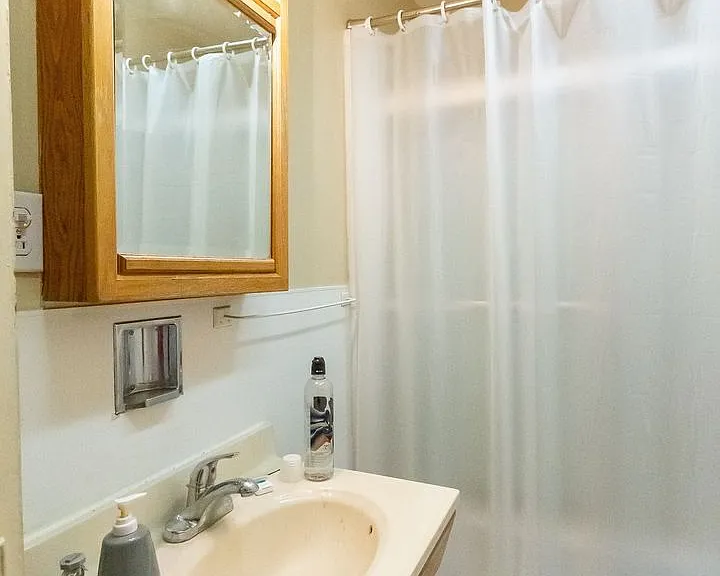 312 S Calvert St — Photo 3