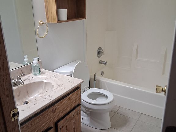 3rd image of 2507 Beaujolais Dr