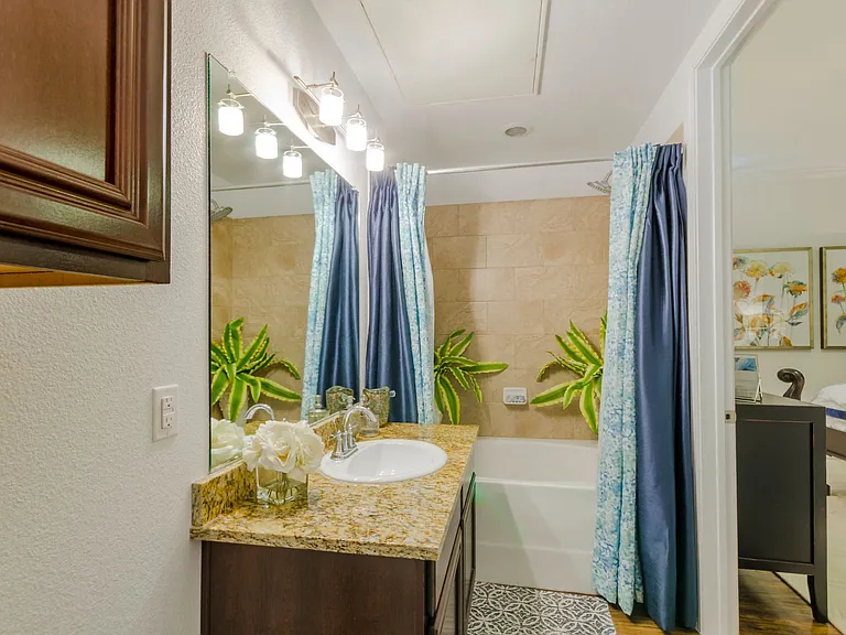 Retreat at Wylie 55+ Active Adult Apartment Homes — Photo 32