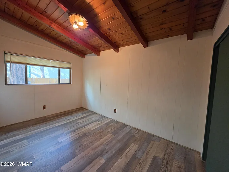 2361 W Stratton — Photo 13