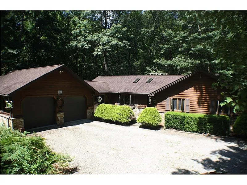 3004 Oak Ridge Ln photo 1