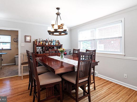 5th image of 7538 Battersby St
