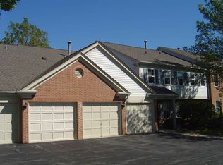1508 Camden Ct APT B2, Wheeling, IL 60090