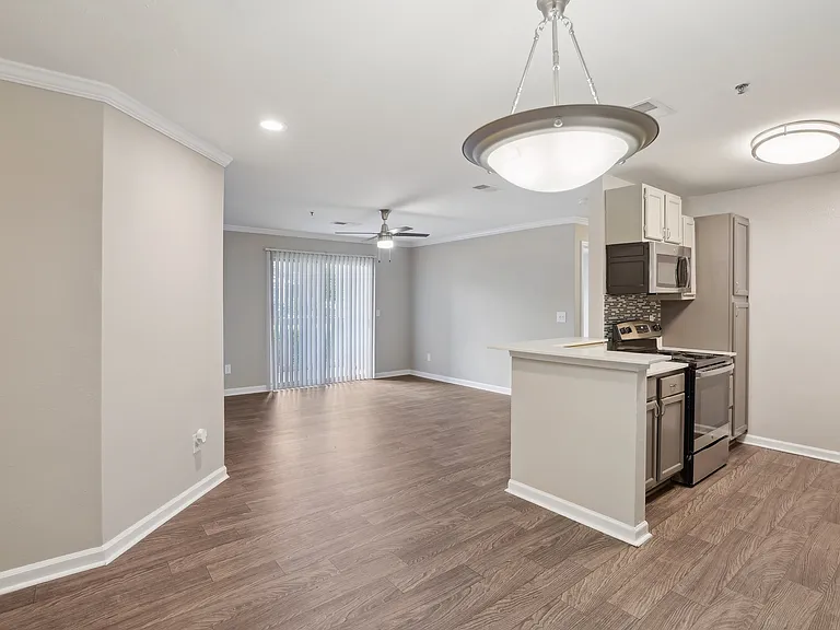 ReNew Sugar Hill — Photo 12