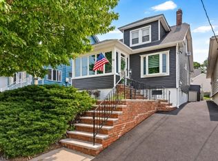 22 William St, North Arlington, NJ 07031