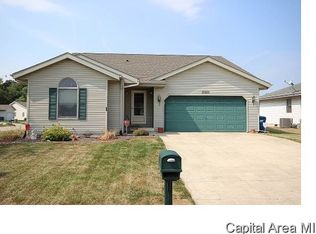 2901 Rend Dr, Springfield, IL 62707