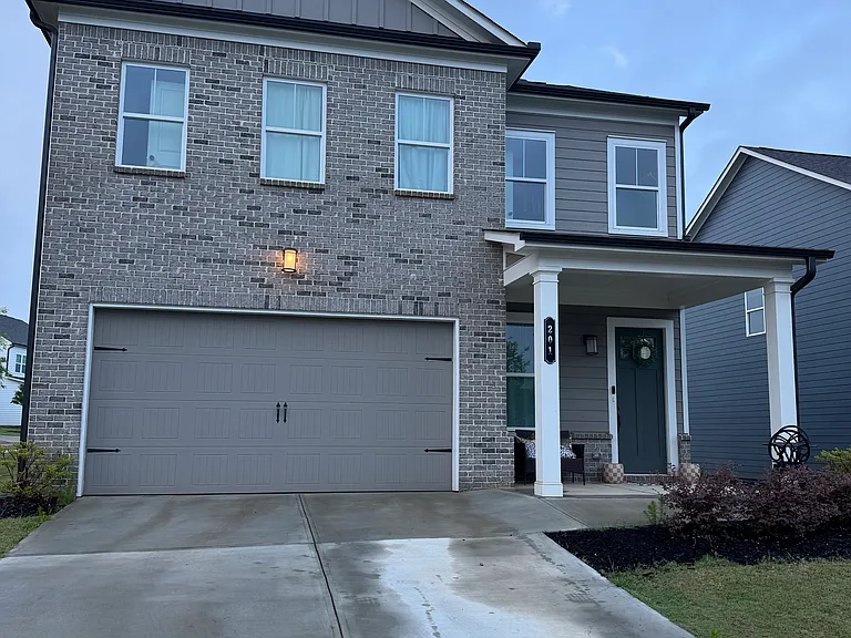 201 Brighton Bend Ln — Photo 3
