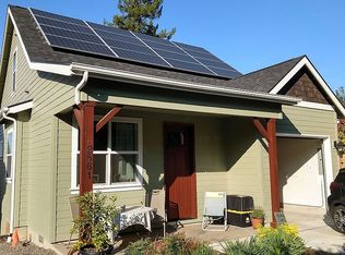 2861 Adams St, Eugene, OR 97405