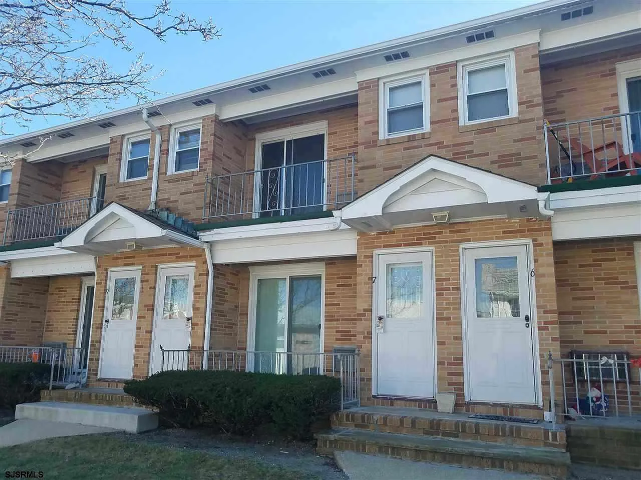 27 N Annapolis Ave APT A7 photo 1