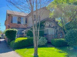 3808 Rochester Rd, Royal Oak, MI 48073