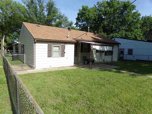4th image of this home
