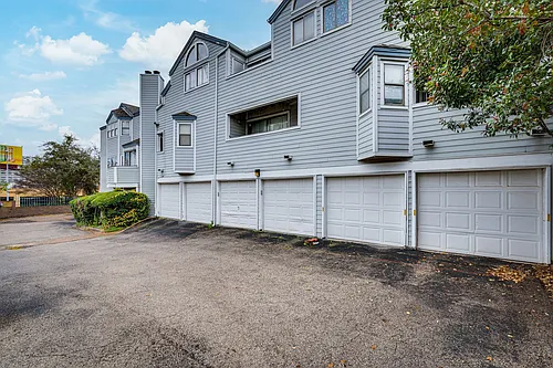1808 Rio Grande St #4 Photo 1