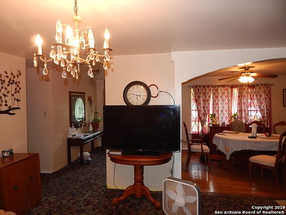 4th image of 439 Glenoak Dr