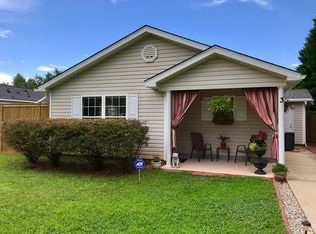 3 Pathway Dr, Greenville, SC 29611
