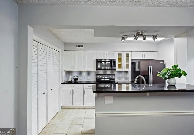 176 Barone Pl NW — Photo 4
