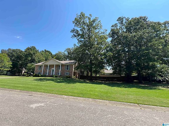 2nd image of 128 Southern Hills Cir