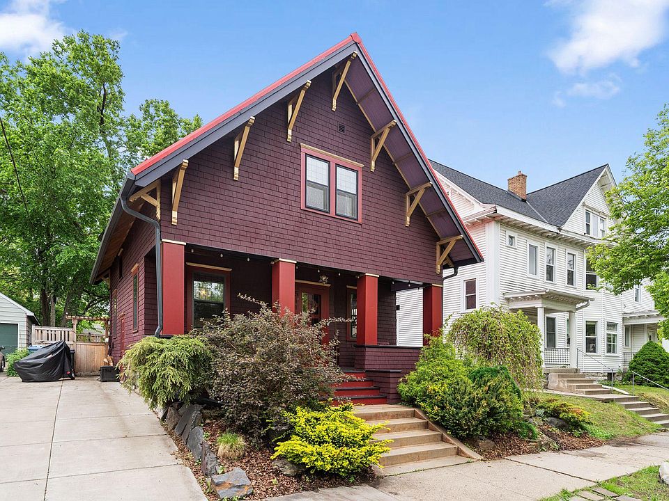 1st image of 511 W 25th St