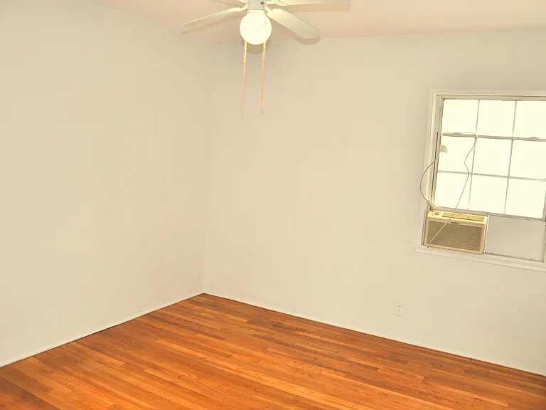 520 Naranja Dr — Photo 10