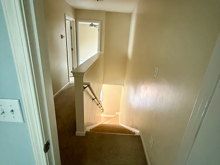 7007 McLothian Ln — Photo 47