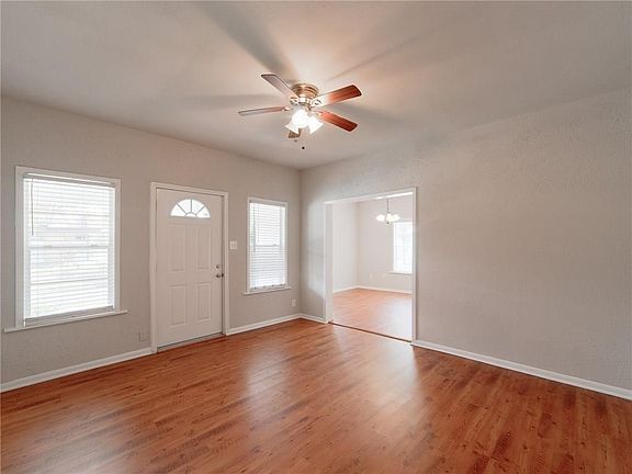5th image of 5403 Richmond Ave