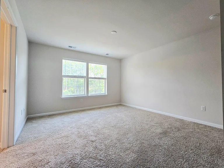 34 Autumn Park Dr — Photo 21