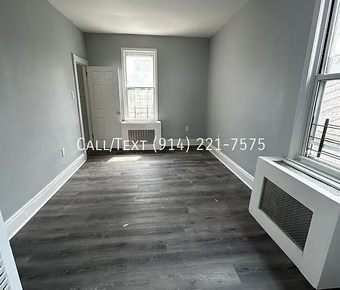 90 Linden St — Photo 6