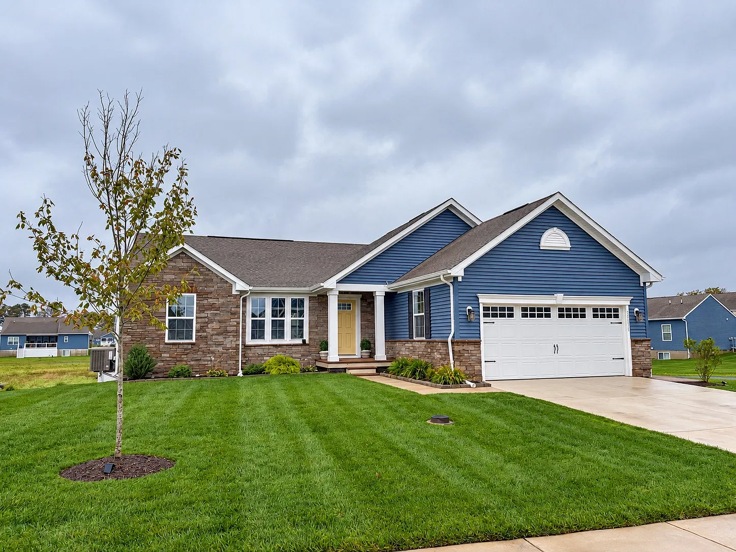 4 bed, 2688 sqft, $3,350 — Photo 1