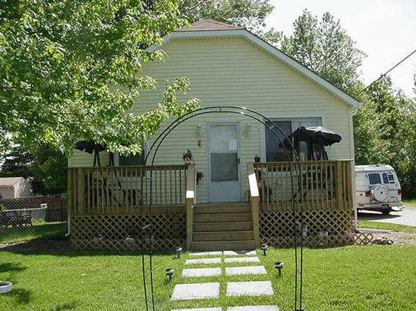 427 Glenwood Ave, Ypsilanti, MI 48198