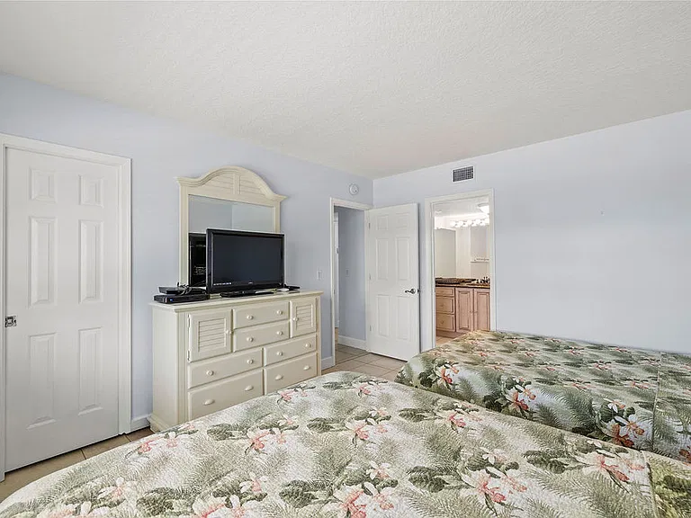 23 Royal Palm Point #A — Photo 21