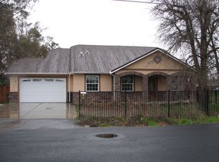 671 Ford Rd, Sacramento, CA 95838