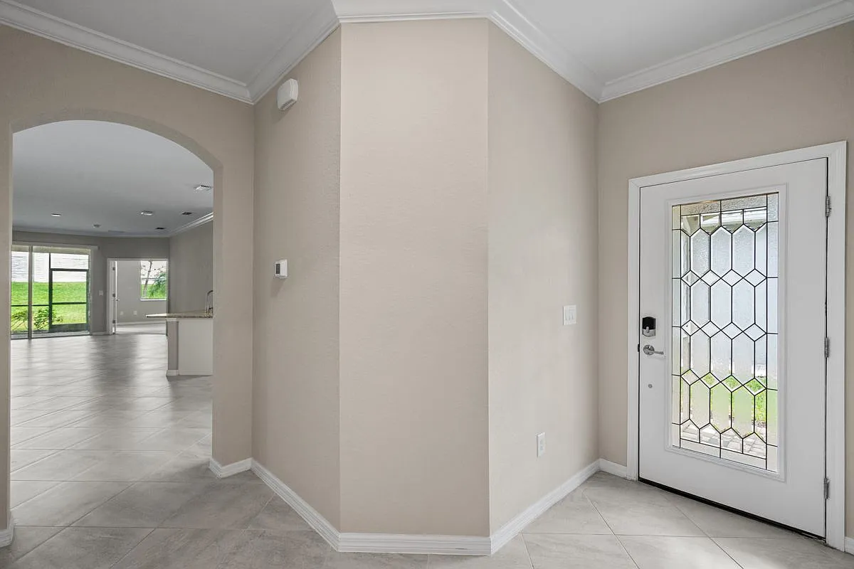 2 bed, 2.0 bath, 1564 sqft, $1,999 — Photo 3