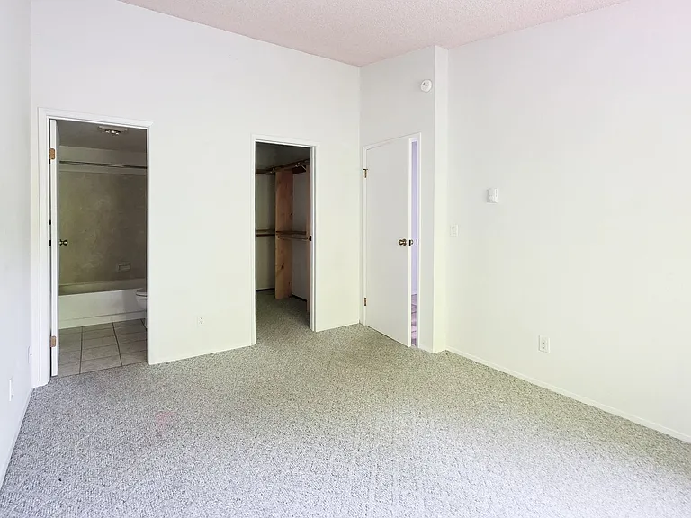 26420 Pennsylvania Ave NE #64 — Photo 15