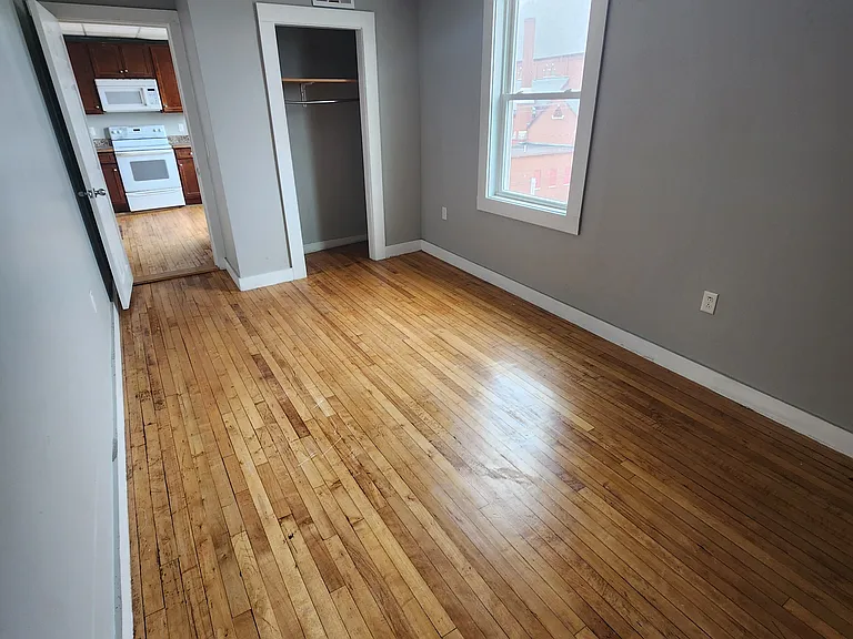 174 Blake St #4 — Photo 8
