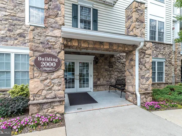 2101 Lilac Ct, Upper Gwynedd, PA 19446