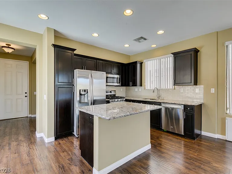 5928 Attavilla Dr — Photo 27