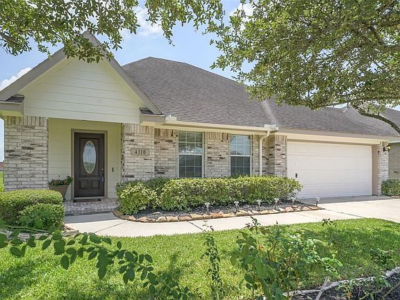 3rd image of 4110 Parry Dr