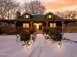 17884 Euler Rd, Bowling Green, OH 43402