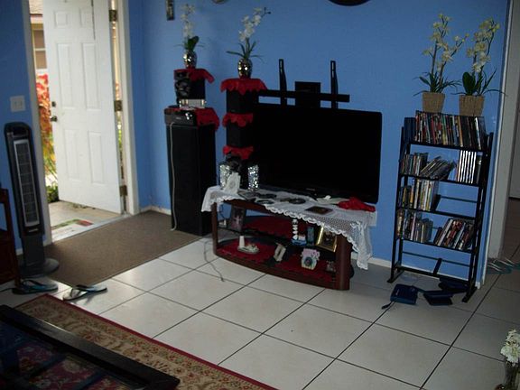 3rd image of 5619 10th Ave