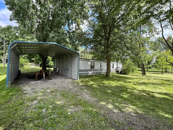 3186 Larimore Rd, Mount Vernon, OH 43050